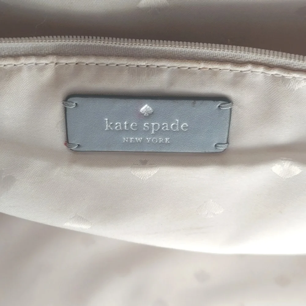 Kate Spade Tote Bag,‎ Grey, Leather, Zip Top, Roomy Monogramed Lined Interior